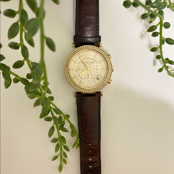 Michael Kors Leather Watch with Gold Center - Picture 2 of 4